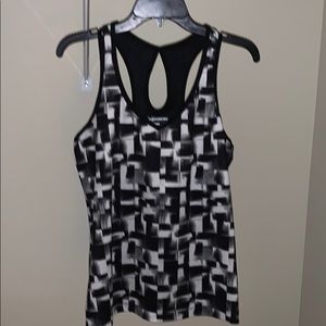Workout tank top with built in bra